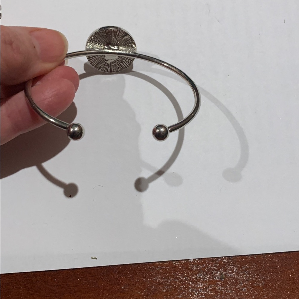 Paparazzi faux white howlight stone wire cuff bracelet, ring w stretchy fit 6-9 - Picture 3 of 6